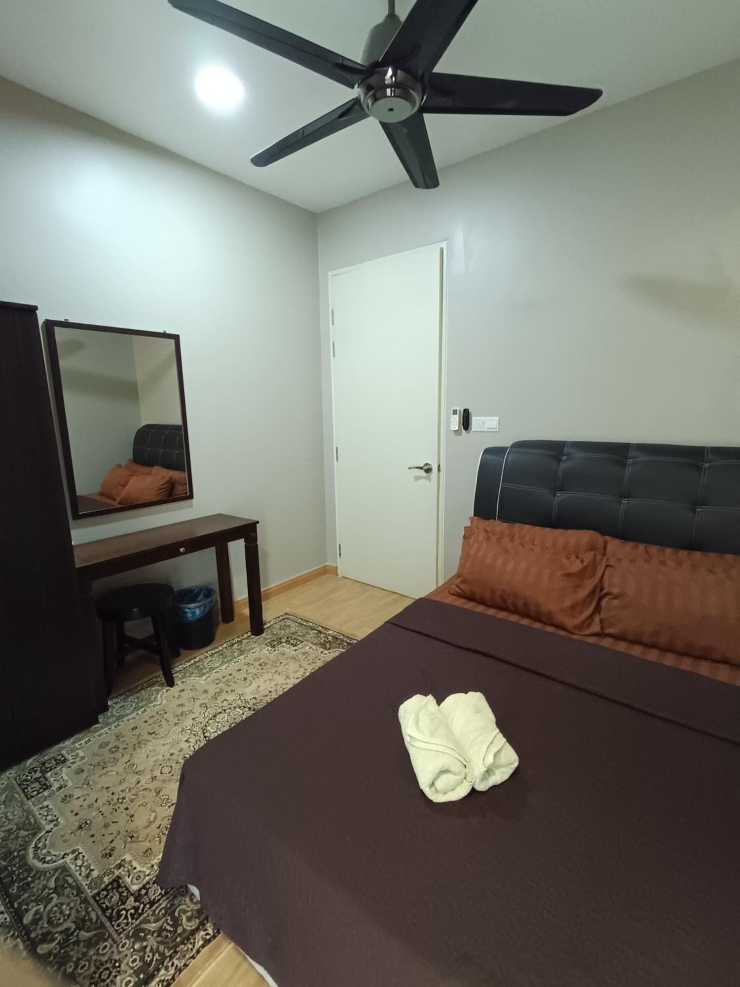 Pinevalley Homestay Putrajaya Presint 12 Eksteriør billede
