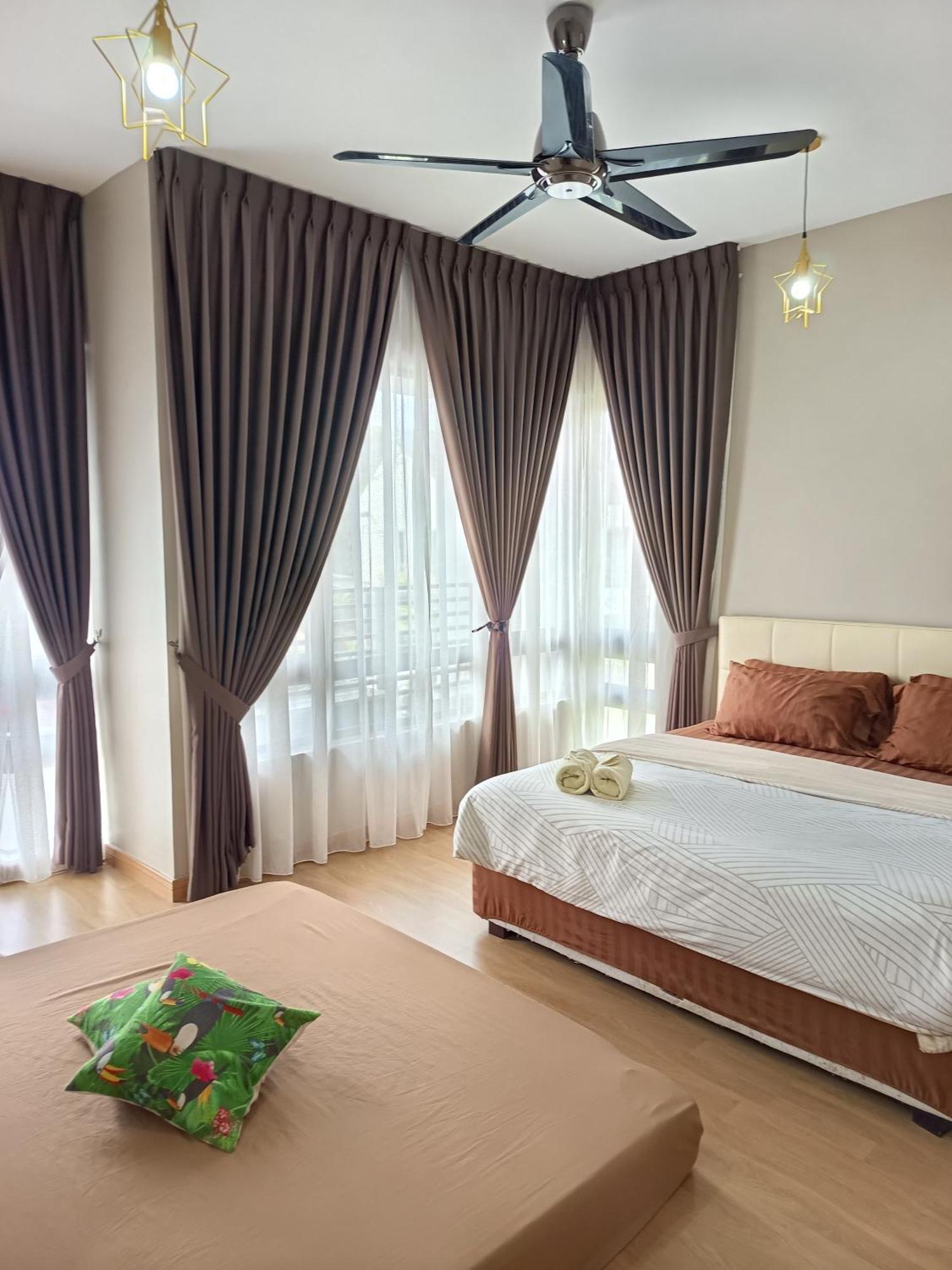 Pinevalley Homestay Putrajaya Presint 12 Eksteriør billede